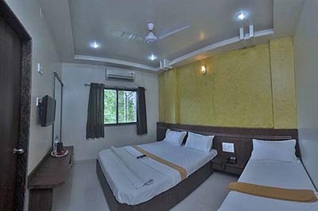 Hotel Jain Residency Shirdi Exterior photo